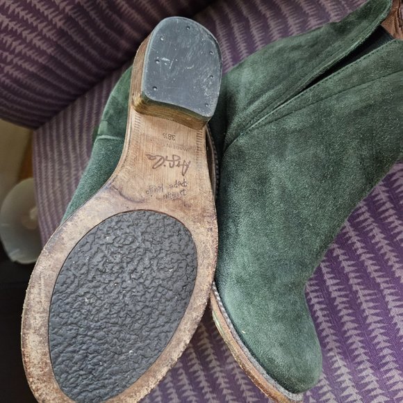 P. Monjo / Argila Ankle Booties in Green Suede - Size 38.5 - Picture 5 of 7